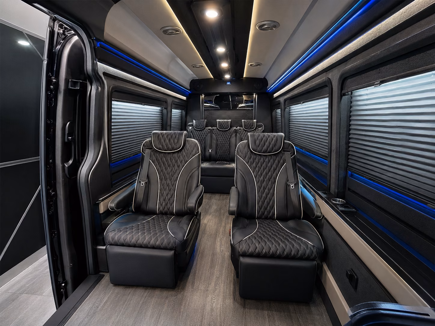 corporate airport shuttle buses for fort collins and the northern colorado tech corridor
