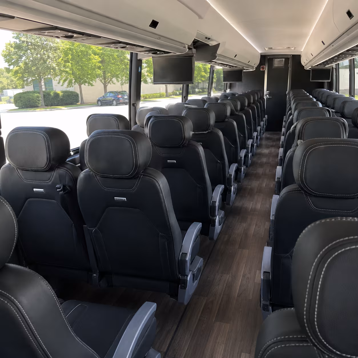 fort collins charter bus rentals for federal agency teams and civilian government staff