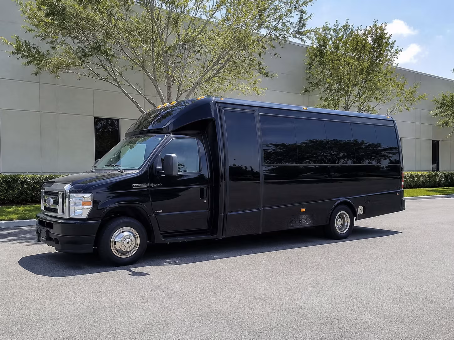 shuttle buses to aggie theatre and fort collins concert venues